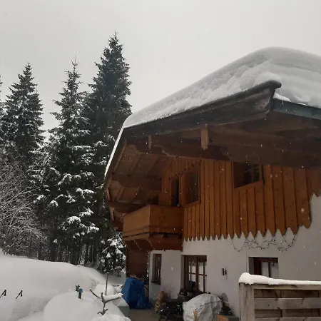Apartment Am Wald *